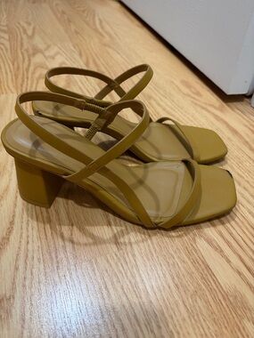 Oak + Fort strappy heeled Sandals